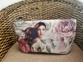 Beauty - Clutch Bag