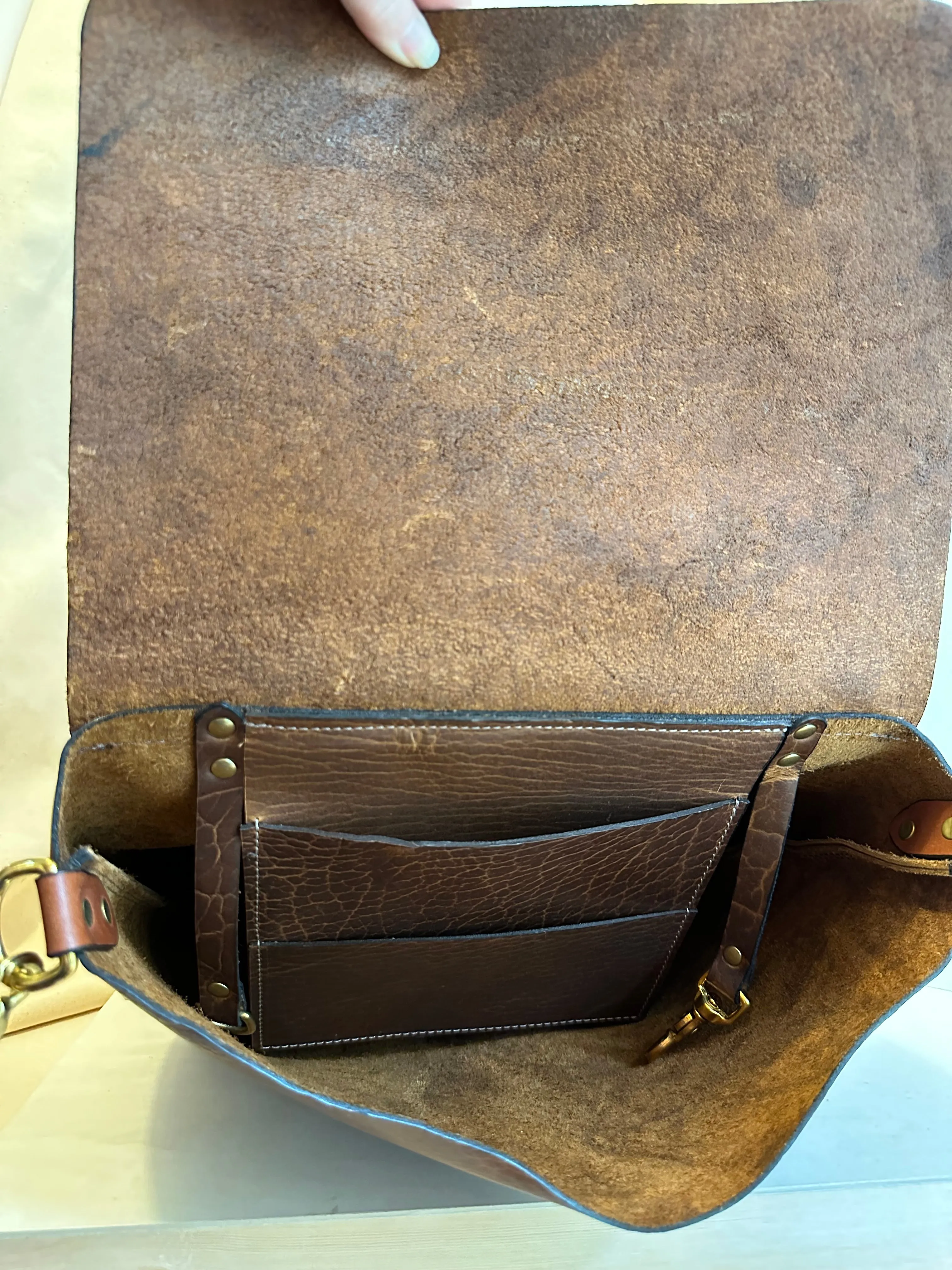 Glazed Bison Explorer Large Crossbody Leather Bag