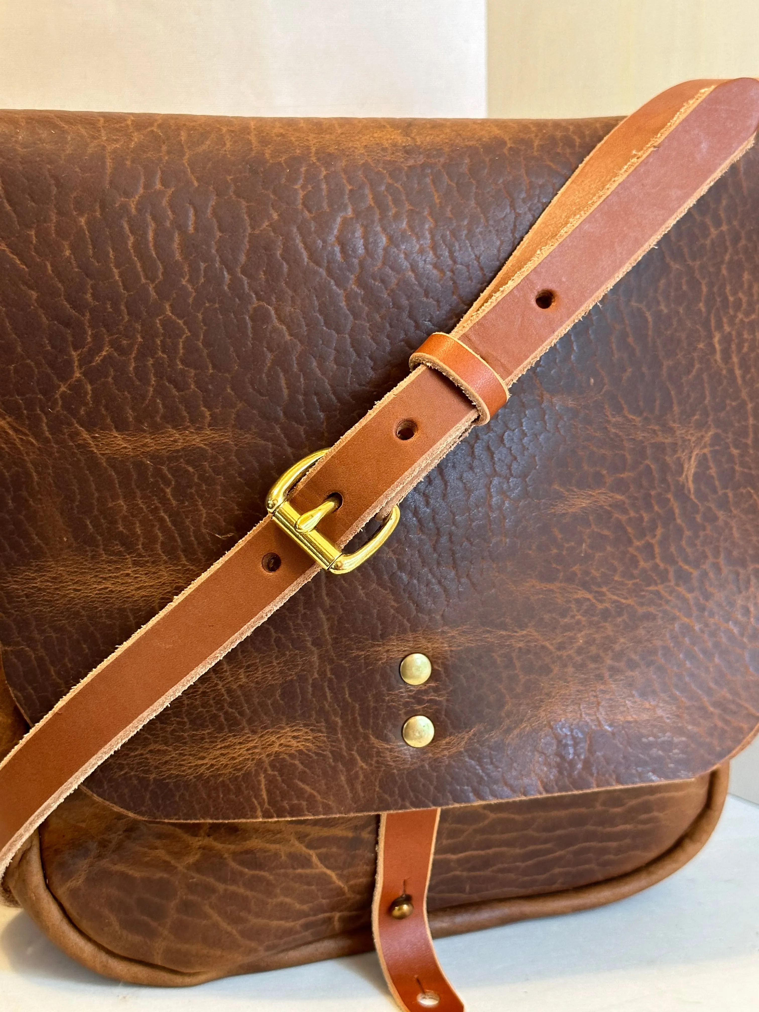 Glazed Bison Explorer Large Crossbody Leather Bag