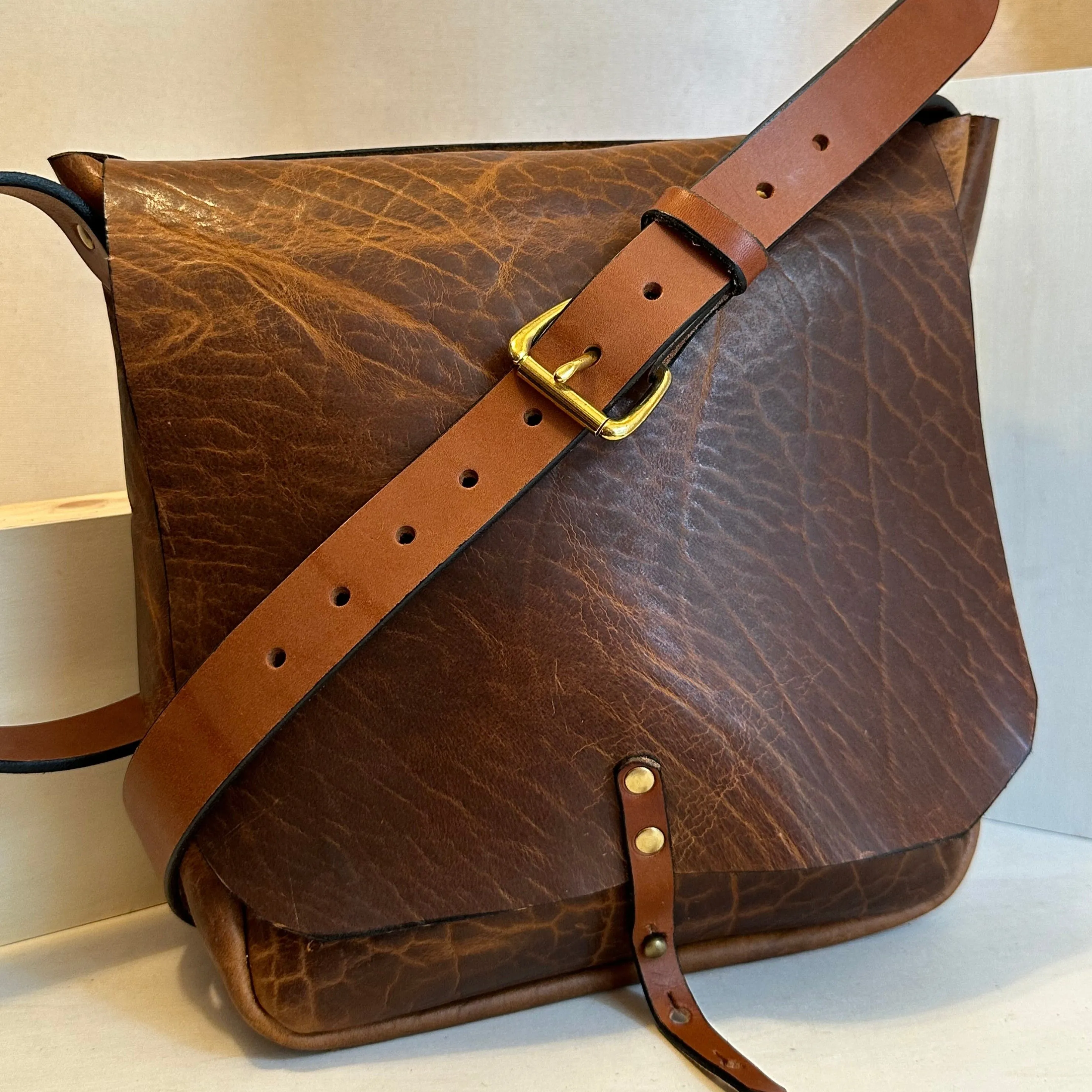 Glazed Bison Explorer Large Crossbody Leather Bag