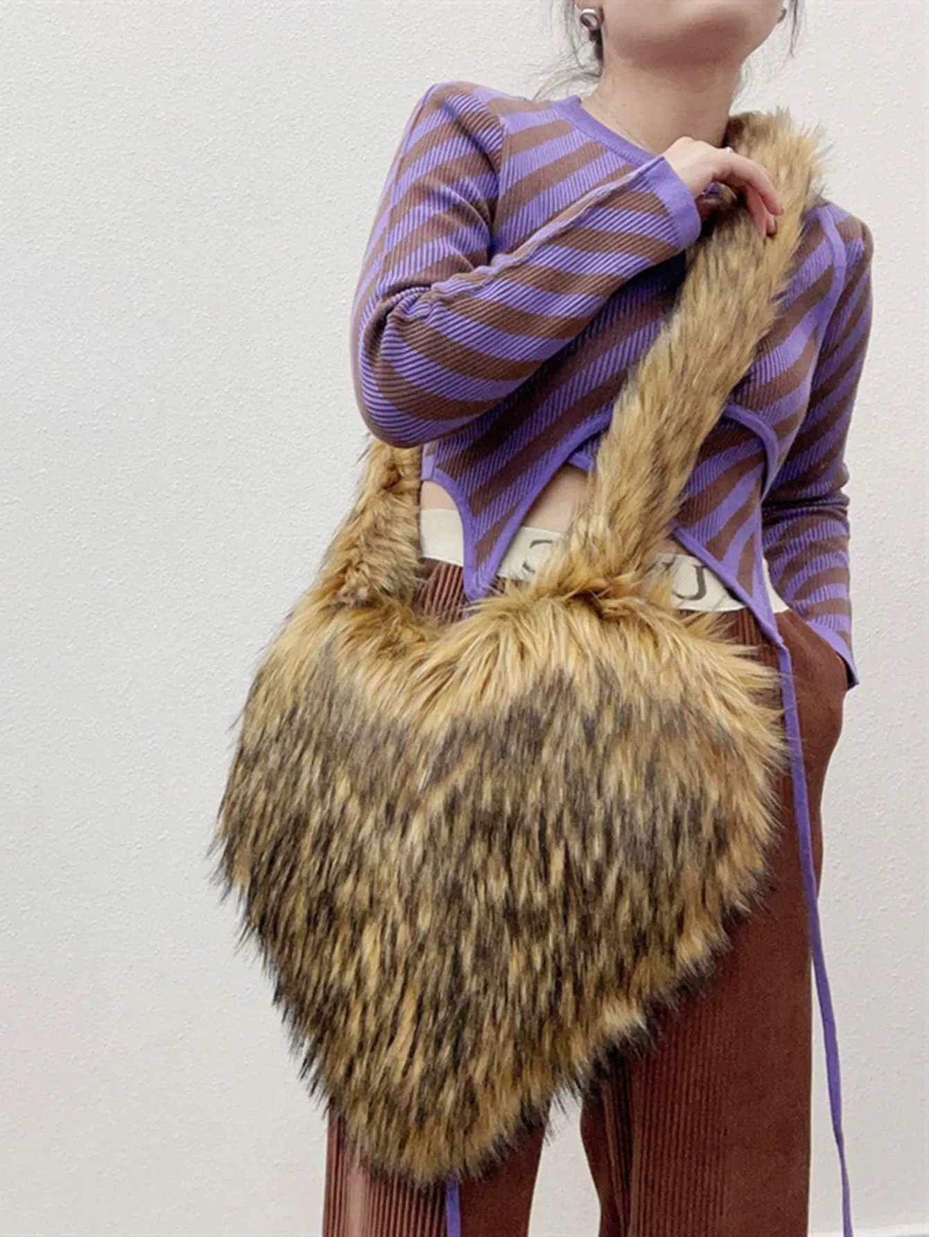 Heart Shaped Shoulder Bag