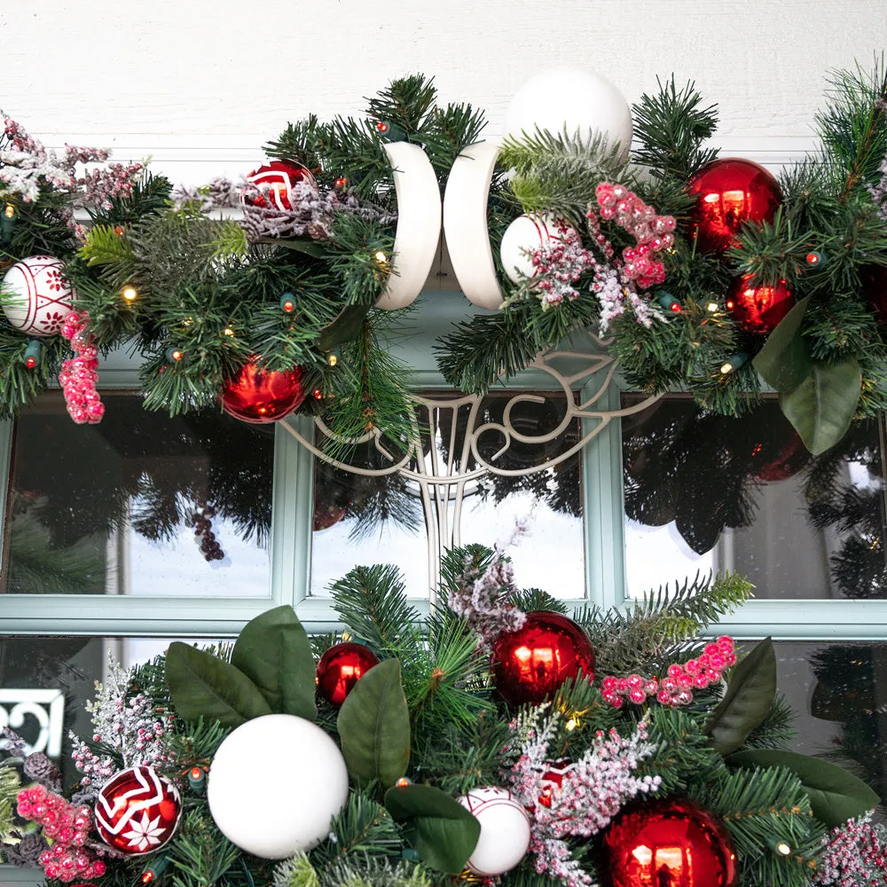 Nordic Red and White Garland (9-Foot)